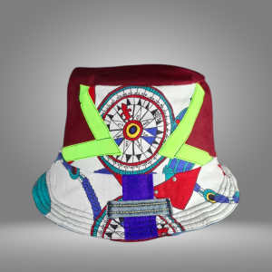 bucket hat y chaqueta reversible